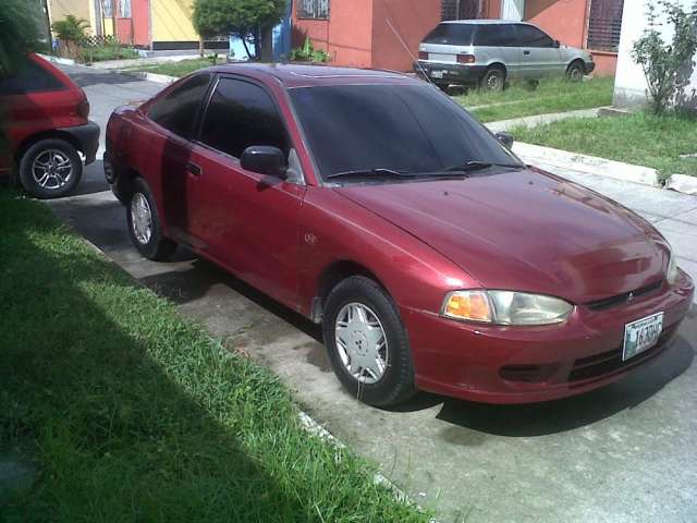 Mitsubishi mirage de venta en guatemala