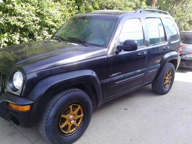 Carro jeep liberty #3