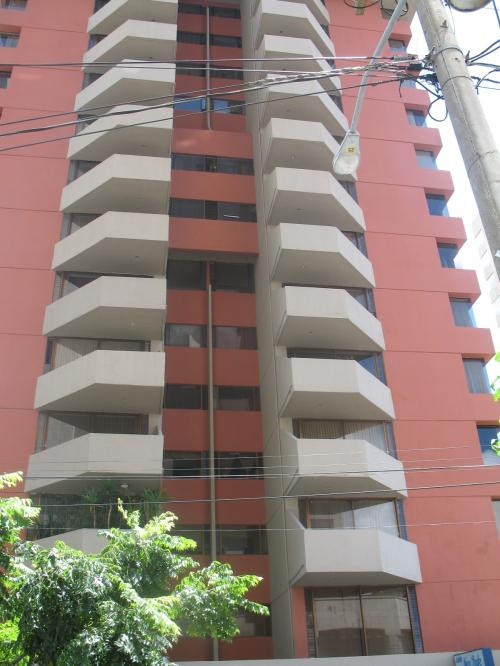 Alquilo apartamento amueblado en santa clara i zona 10 en Guatemala