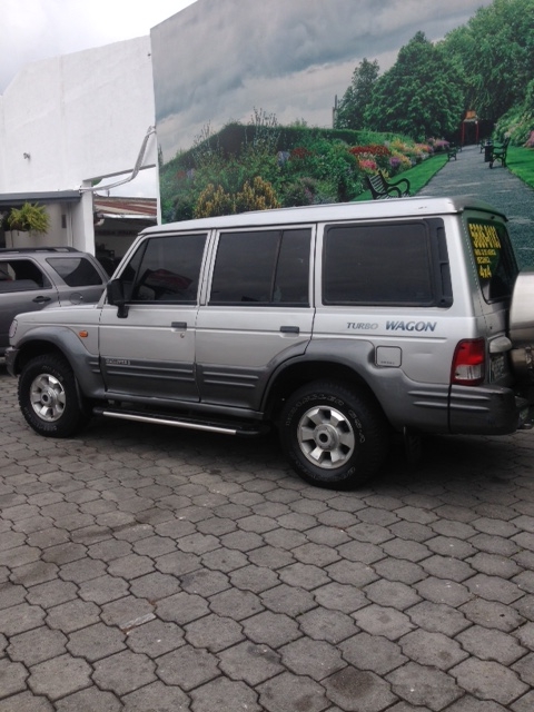 Hyundai galloper 2002