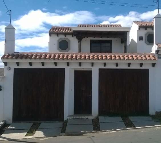 ▷ Vendo bonita casa estilo colonial en Mixco - Casas en venta | 310925