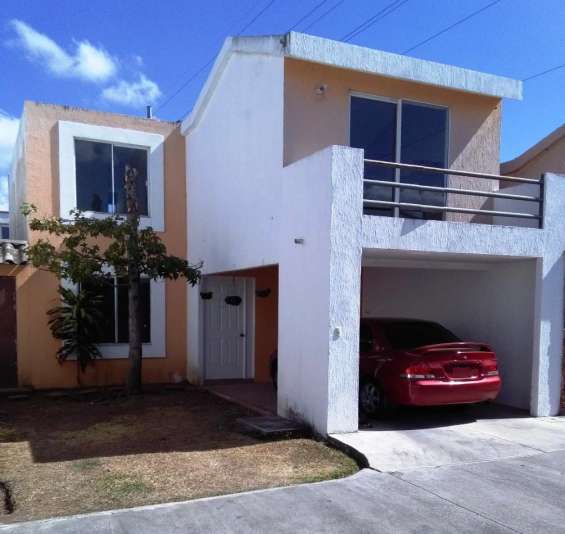 Vendo preciosa casa, excelente ubicación en Mixco - Casas en venta | 316213